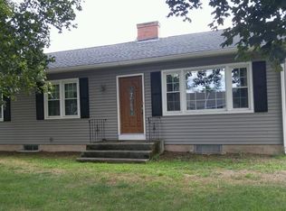 671 Chapin St, Ludlow, MA 01056