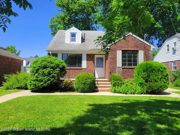 588 Pelton Ave, Staten Island, NY 10310