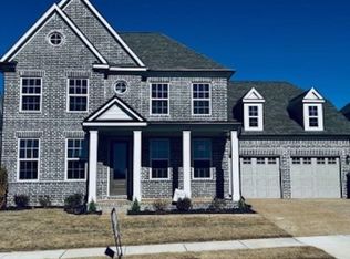 12550 Golden Bell Dr N, Arlington, TN 38002