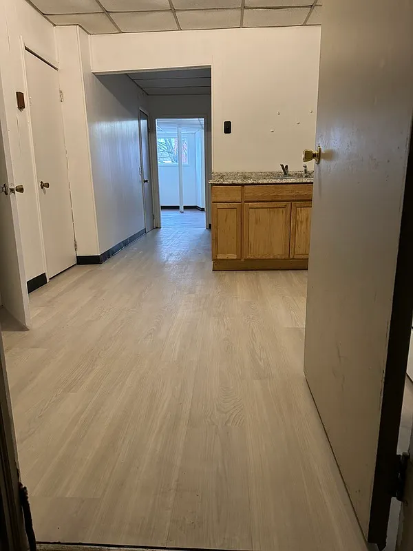 1 bed, 1.0 bath, $795 — Photo 4