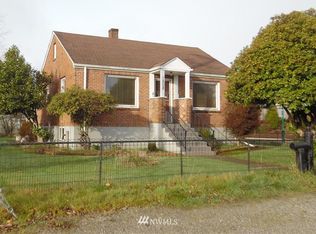 1202 Willow Rd E, Fife, WA 98424