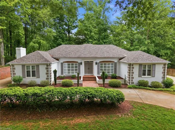 702 Westminster Dr, Greensboro, NC 27410