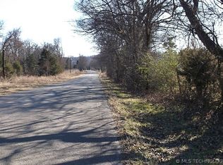 550 South Rd, Cookson, OK 74427