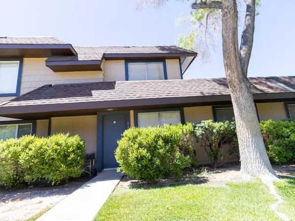 6122 Meadow View Ln, Las Vegas, NV 89103