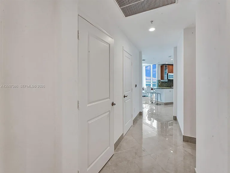 1945 S Ocean Dr #2101 — Photo 18