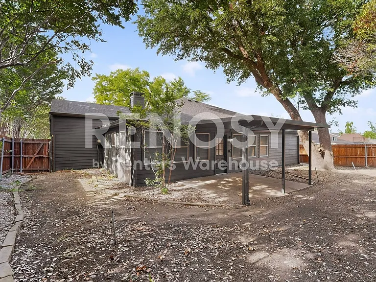 1408 Seely St — Photo 47