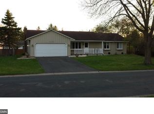 10496 Wimbledon Ct, Eden Prairie, MN 55347