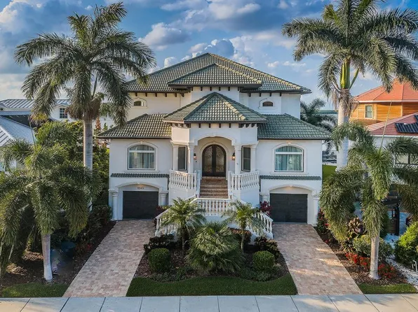 1849 Bayou Grande Blvd NE, Saint Petersburg, FL 33703