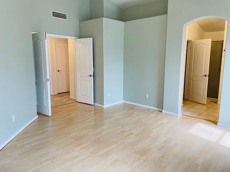 1051 W Todd Dr — Photo 34