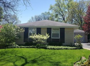 2215 Washington Ave, Wilmette, IL