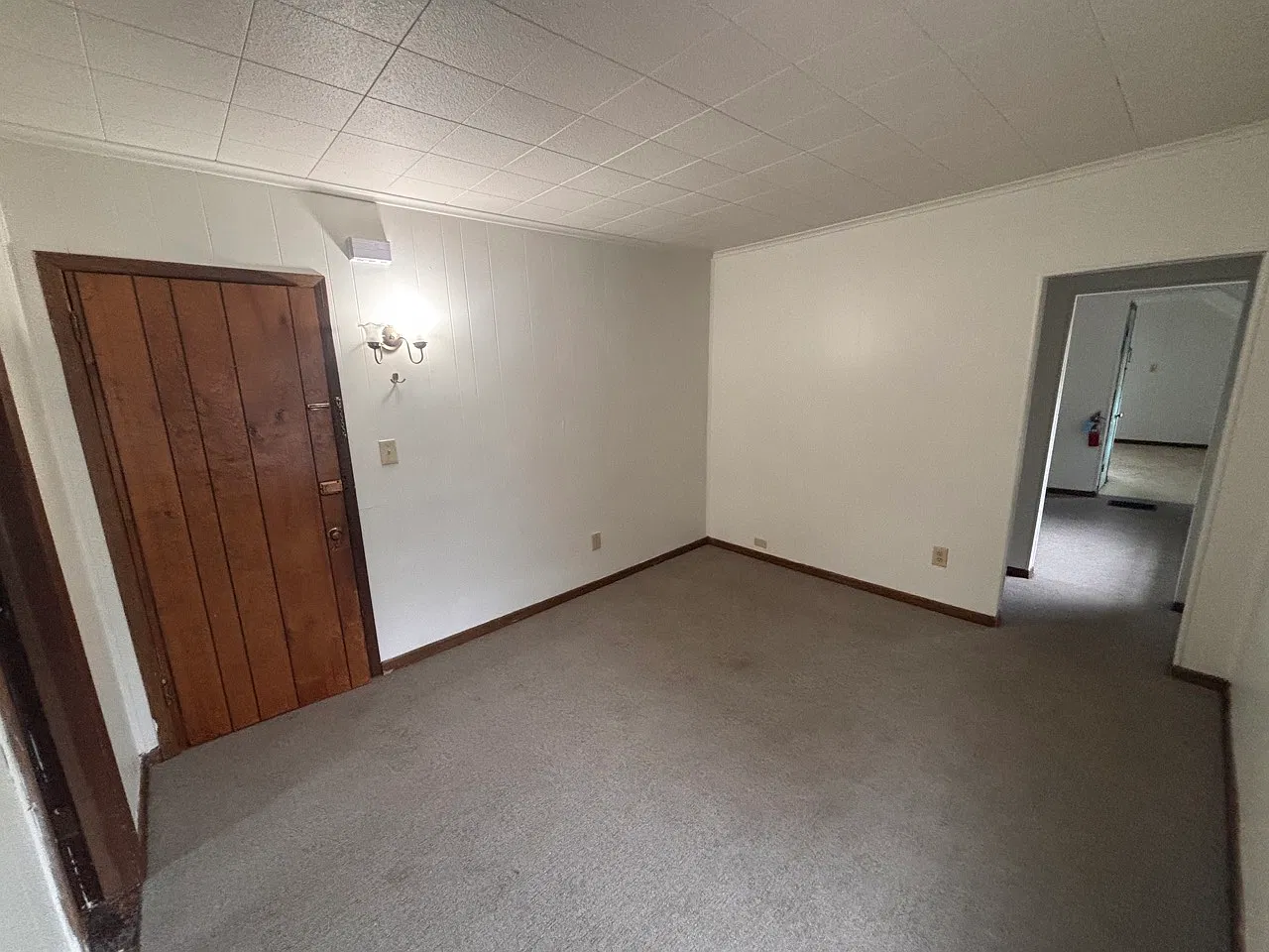1 bed, 900 sqft, $1,700 — Photo 4