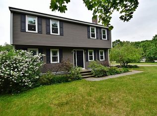 2 Merritt Dr, Hudson, MA 01749