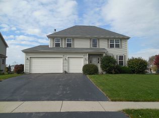 1468 Rolling Hills Dr, Crystal Lake, IL 60014
