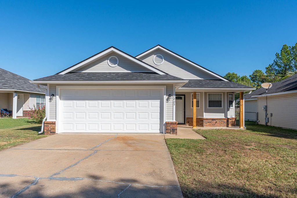 1205 Harvard Ave - Property Image