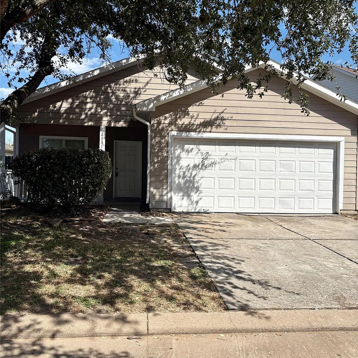 3 bed, 2.0 bath, 1515 sqft, $1,750 — Photo 1
