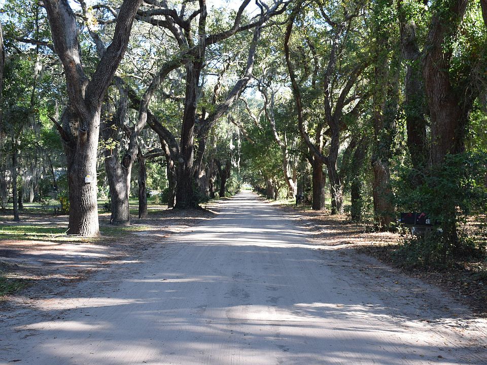 1st image of 44 Avenue Of Oaks