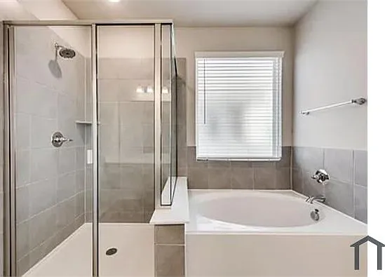 10020 Adams Ln — Photo 17