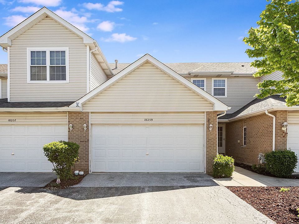 1st image of 18259 Kirby Dr