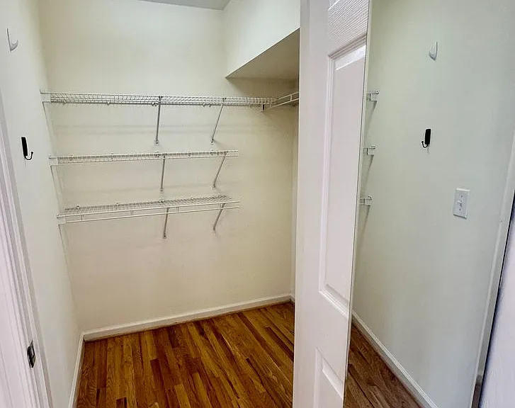 1203 Wertland St — Photo 8