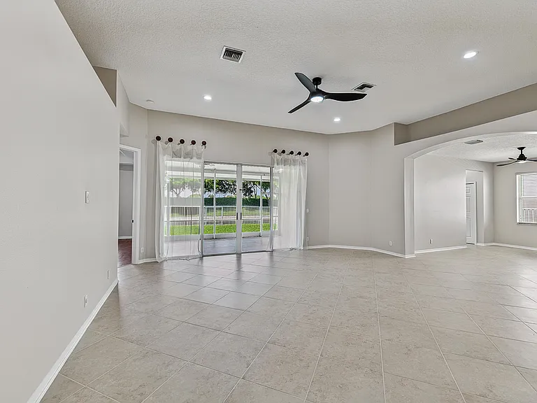 12325 Cascades Pointe Dr — Photo 7