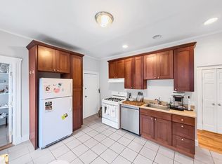 593 Centre St #3, Jamaica Plain, MA 02130