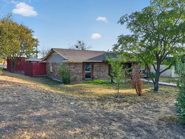 5867 Beau Purple Dr, Dallas, TX 75211