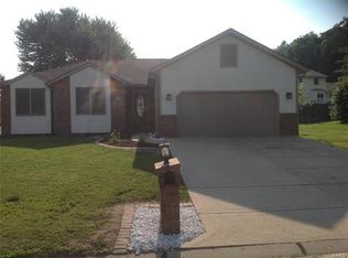 97 Wendler Dr, Collinsville, IL 62234