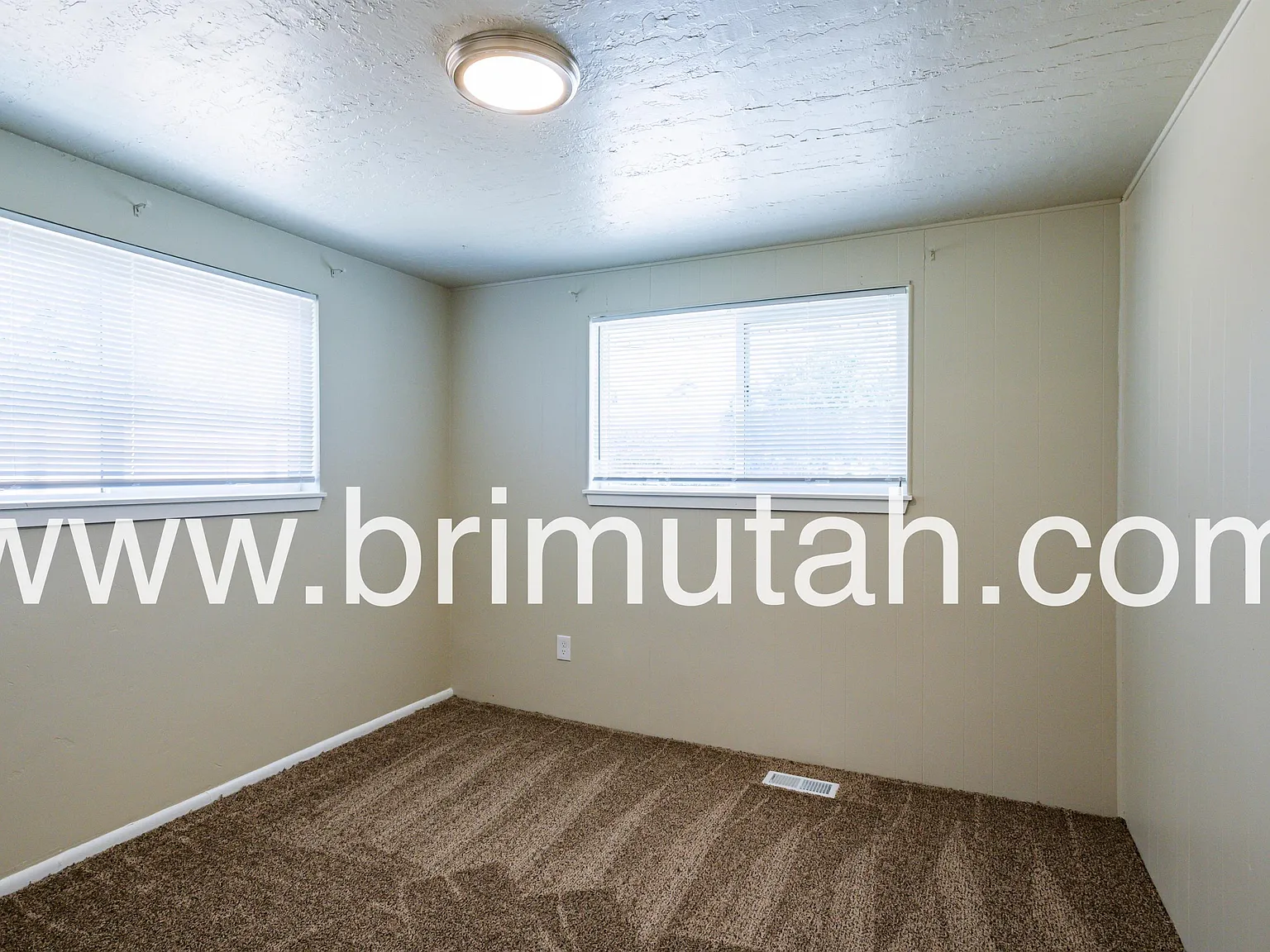 2391/2393/2395/2397 E. 3000 S. - 2393 — Photo 4