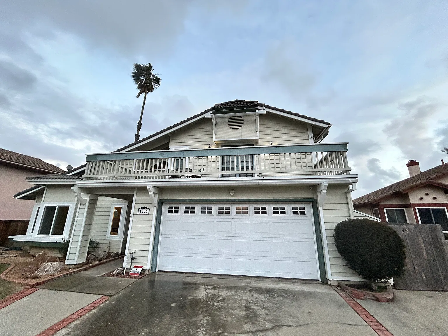3 bed, 1937 sqft, $5,300 — Photo 1