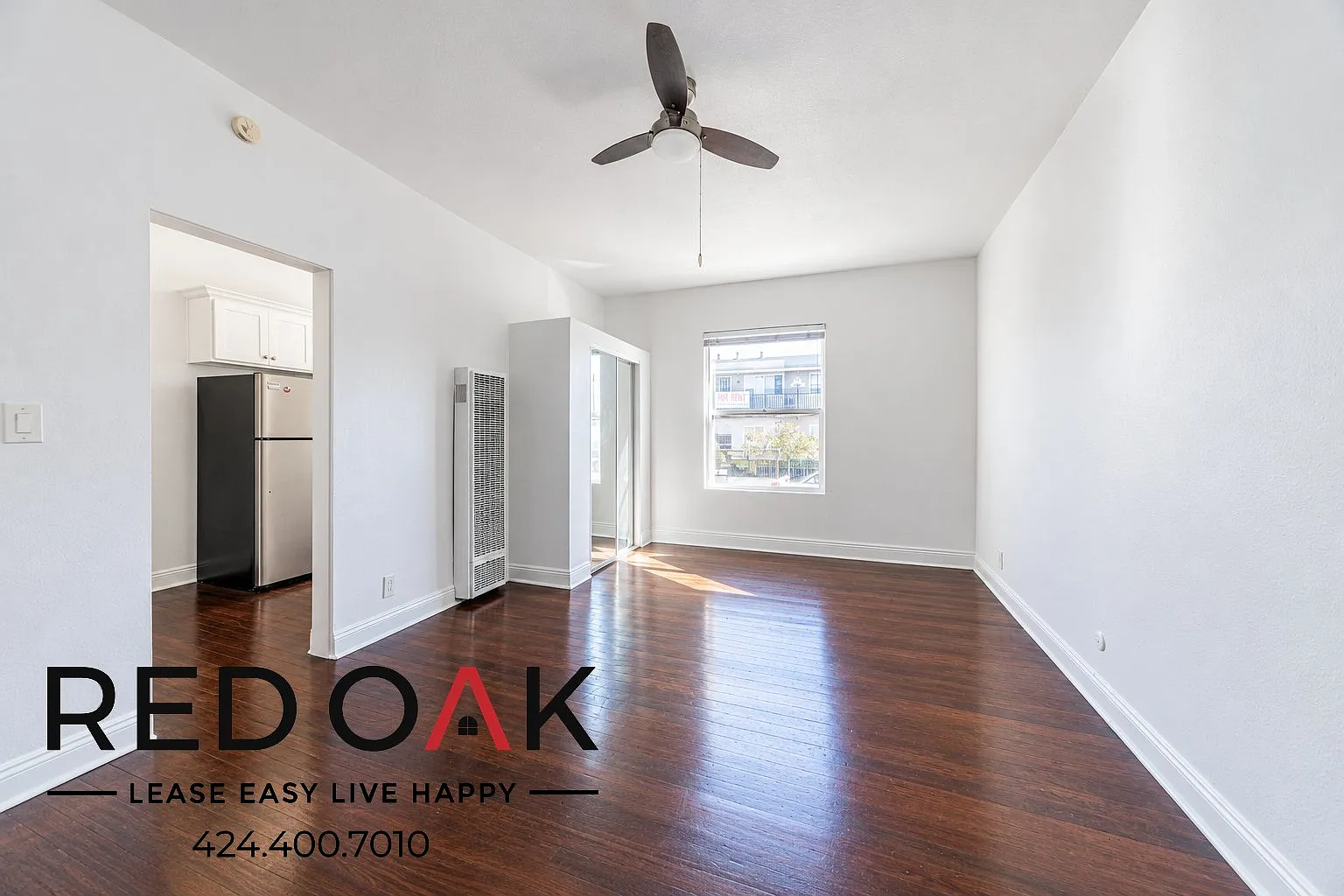 1327 Magnolia Ave — Photo 1