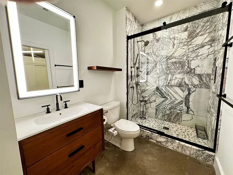 507 Sabine St #1003 — Photo 13
