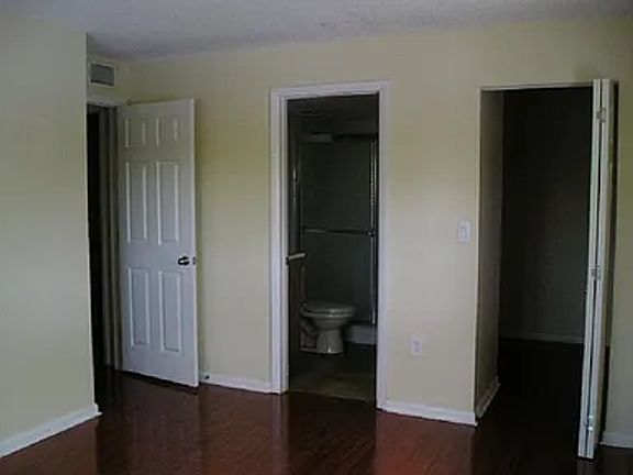 3rd image of 5730 Baywater Dr