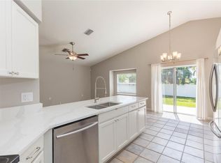 4550 Roundview Ct, Land O Lakes, FL 34639