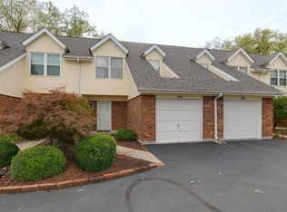 324 Devonshire Ct #D, Saint Peters, MO 63376