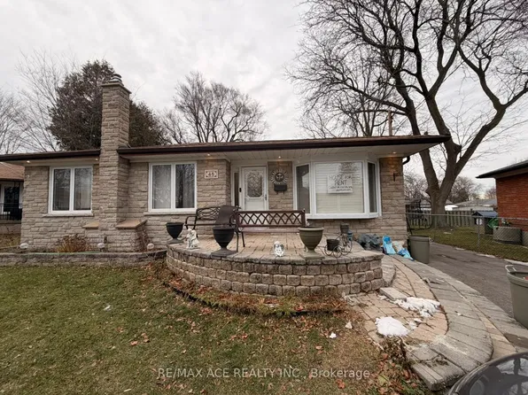 48 Ronway Cres, Toronto, ON M1J 2S2