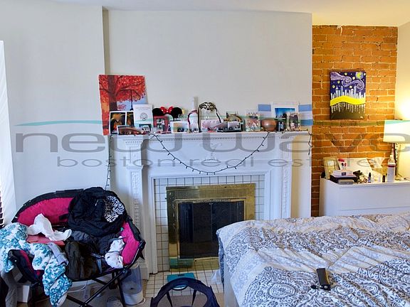 4th image of 103 Gainsborough St APT 408