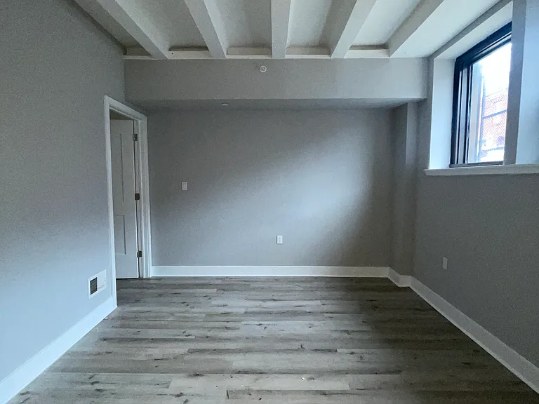 1507 S 17th St #B110 — Photo 5