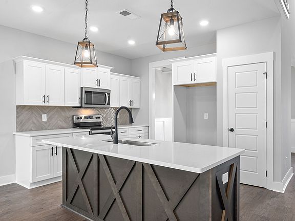 4th image of 321 Galway Dr Lot 208