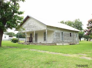 933 8th St, Wilson, OK 73463