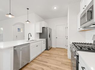 2327 Spring Hill Ct, Goddard, KS 67052