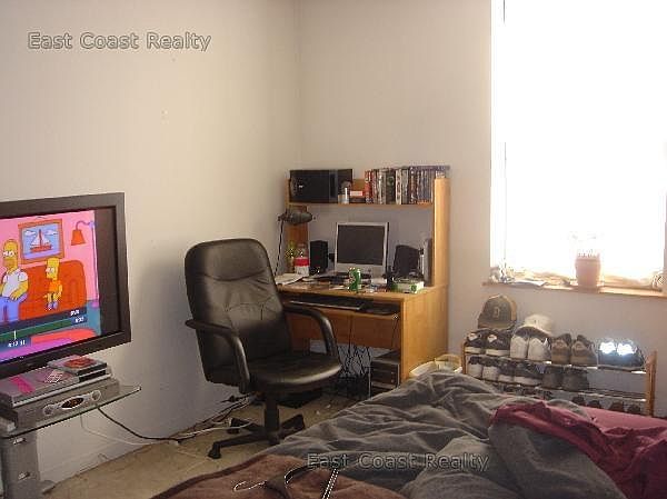 2nd image of 102 Gainsborough St #505E