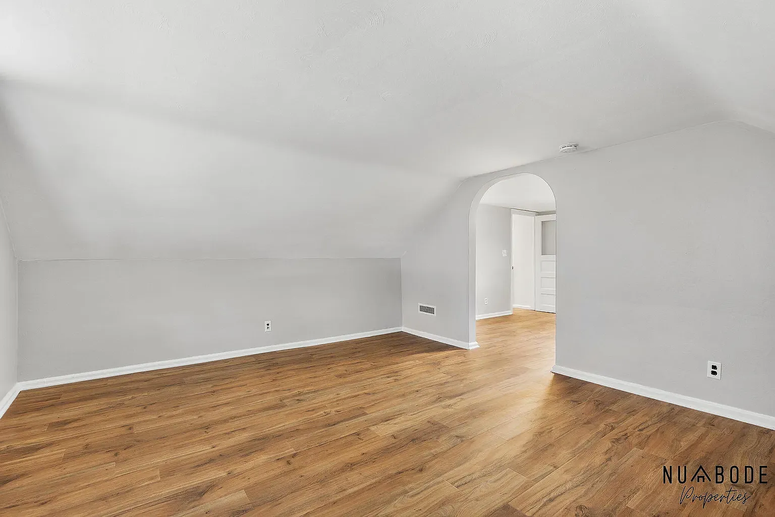 1 bed, 700 sqft, $950 — Photo 2