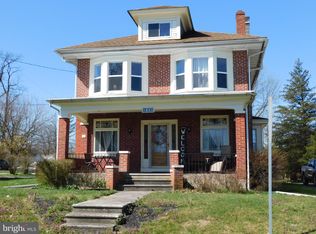 1021 Pleasant Hill Rd, Fleetwood, PA 19522