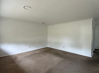 1644 S White Station Rd, Memphis, TN 38117