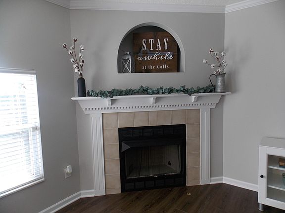 4th image of 3478 Courtland Dr