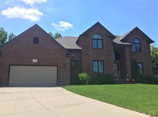 7500 Cross Creek Ct, Lincoln, NE 68516