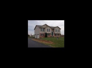 175 Christina Ln, Martinsburg, WV 25403