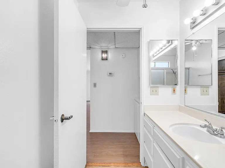 14455 Dickens St — Photo 14