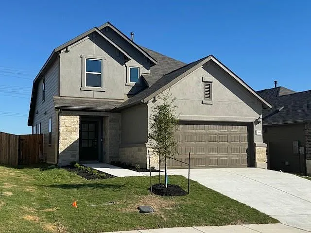3 bed, 2.5 bath, 1793 sqft, $2,199 — Photo 2