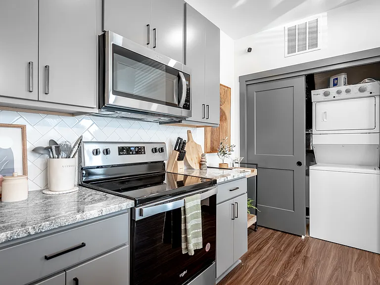 Tillmore Model Kitchen and Laundry